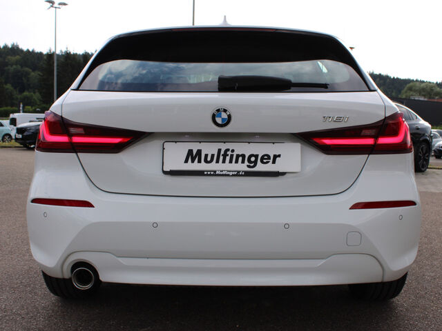 BMW 118 i Aut. LiveProf.LED Tempom.Sitzh.DAB PDC Alu Ansicht 6 für Fahrzeugdetailseite