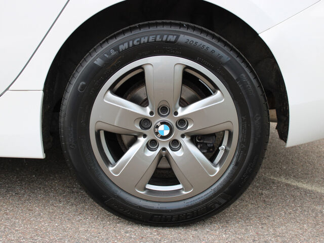 BMW 118 i Aut. LiveProf.LED Tempom.Sitzh.DAB PDC Alu Ansicht 8 für Fahrzeugdetailseite
