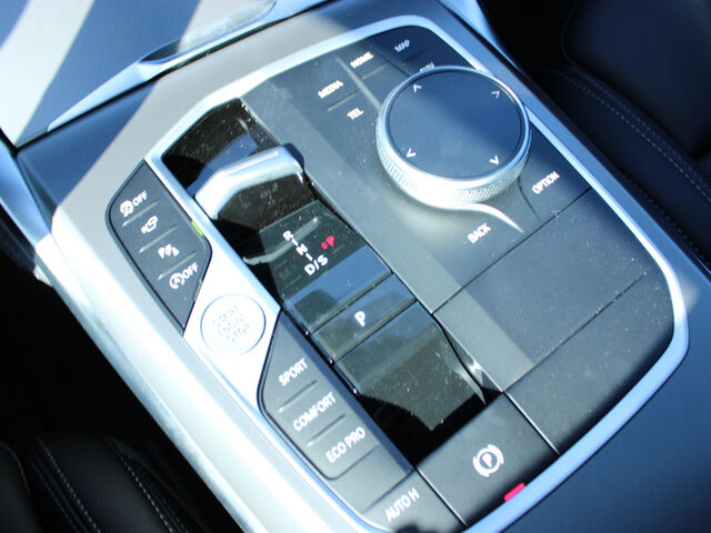 BMW M240 i xDrive CoupÃ© M Pro ACC HUD Kamera AHK 19 Ansicht 12 für Fahrzeugdetailseite
