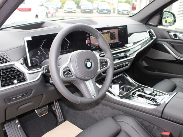 BMW X5 x30d M Sport Pro PanoD.ACC HUD SuView AHK 22 Ansicht 12 für Fahrzeugdetailseite