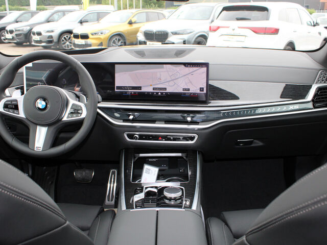 BMW X5 x30d M Sport Pro PanoD.ACC HUD SuView AHK 22 Ansicht 13 für Fahrzeugdetailseite