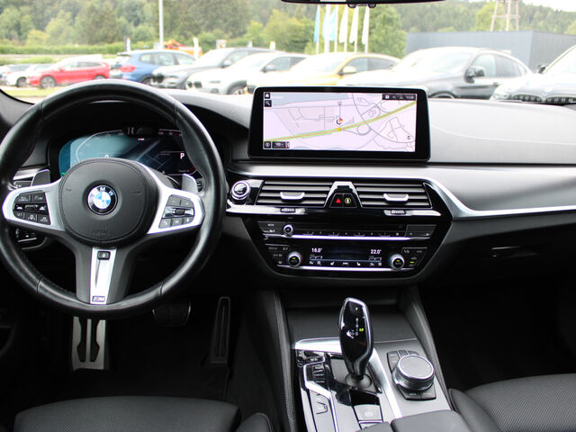BMW 540 i xDr.T.M Sport Pro HUD ACC SurView Laser 19 Ansicht 11 für Fahrzeugdetailseite