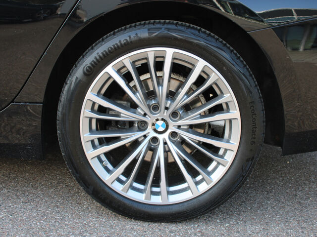 BMW 320 d T. Sports.Live-Widescreen PanoD.Sitzh.AHK Ansicht 8 für Fahrzeugdetailseite