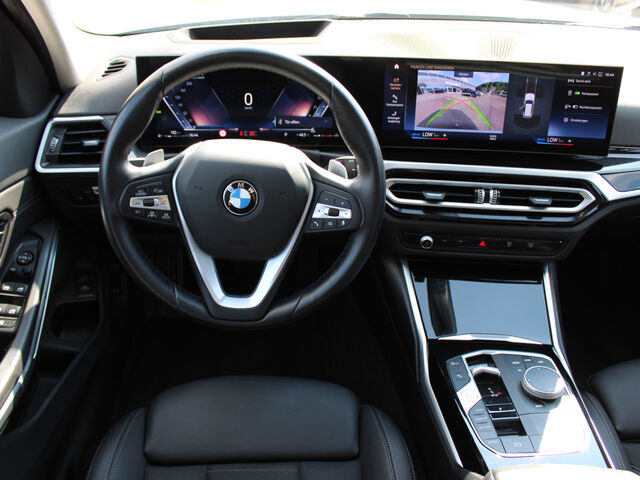 BMW 320 d T.Sports.HUD ACC PanoD.Widscreen Kamera AHK Ansicht 11 für Fahrzeugdetailseite