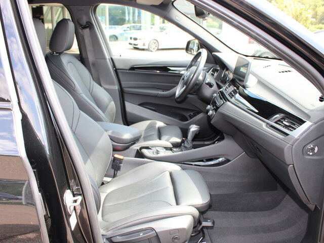 BMW X1 x25e M Sport Leder HUD Driv-/Park-Ass.Navi+ Ansicht 10 für Fahrzeugdetailseite