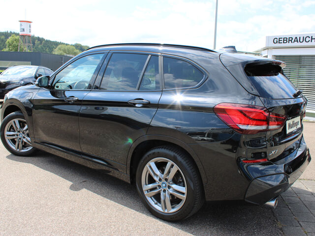 BMW X1 x25e M Sport Leder HUD Driv-/Park-Ass.Navi+ Ansicht 7 für Fahrzeugdetailseite