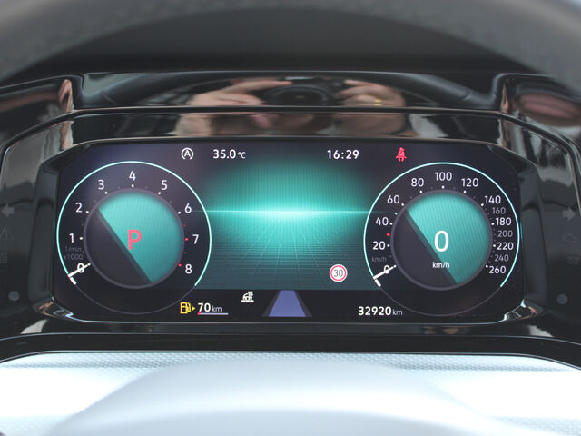VW Golf 1.0eTSI Move KomfSitz.ACC Navi Lenkradh.AHK Ansicht 13 für Fahrzeugdetailseite