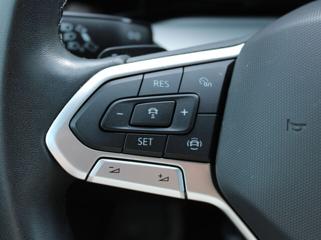 VW Golf 1.0eTSI Move KomfSitz.ACC Navi Lenkradh.AHK Ansicht 14 für Fahrzeugdetailseite