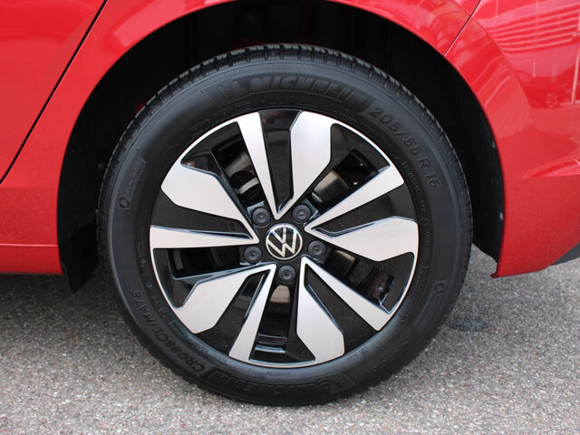 VW Golf 1.0eTSI Move KomfSitz.ACC Navi Lenkradh.AHK Ansicht 8 für Fahrzeugdetailseite