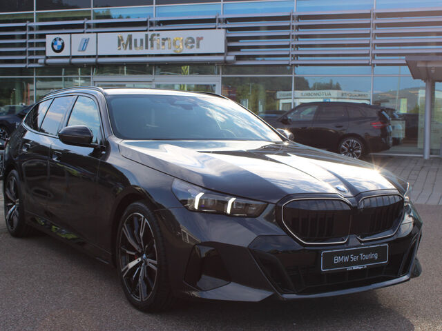 BMW 520 d xdrive Touring M Sport Pro Driving Assistant Ansicht 2 für Fahrzeugdetailseite