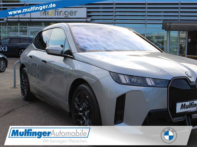 BMW iX xDrive60 Ansicht 1 für Fahrzeugdetailseite
