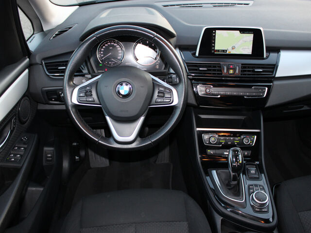 BMW 218 Active Tourer 218d ActiveT.Navi LED Sitzh.DAB Business ParkAss Ansicht 11 für Fahrzeugdetailseite