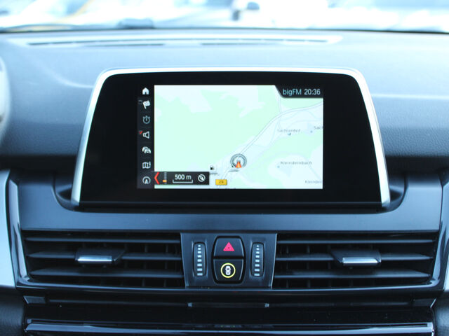 BMW 218 Active Tourer 218d ActiveT.Navi LED Sitzh.DAB Business ParkAss Ansicht 13 für Fahrzeugdetailseite