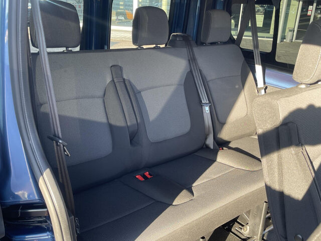 RENAULT Trafic dCi 145 Combi 3.0t Life 8Sitz Navi Kamera Ansicht 15 für Fahrzeugdetailseite