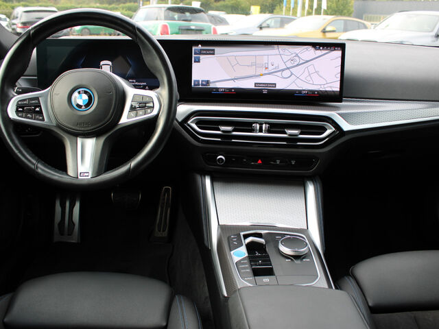 BMW i4 e35 GranC.M Sport ACC SurView Laser Ha/Ka.AHK Ansicht 11 für Fahrzeugdetailseite