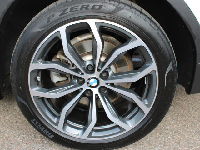BMW X3 x30d Standh.PanoD.SuView.HUD Sitzbel.AHK 20 Ansicht 8 für Fahrzeugdetailseite