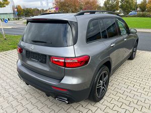 MERCEDES-BENZ GLB 250 AMG Line 4Matic Aut. Navi+Kamera+Ahk+Shz...