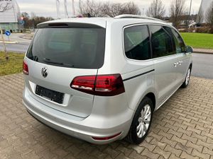 VW Sharan 2.0 TDI Highline BMT Navi+Kamera+Pano+Ahk...