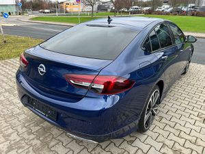 OPEL Insignia 2.0 D Ultimate Aut. Navi+Leder+Led+Shz...