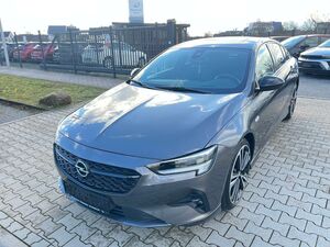 OPEL Insignia 2.0 D Ultimate Aut. Navi+Led+Sd+Kamera...