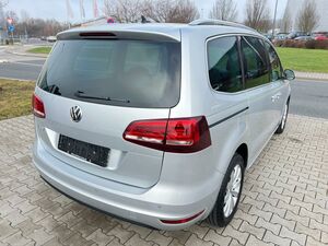 VW Sharan 1.4 TSI Highline BMTStart-Stopp Aut. Navi...