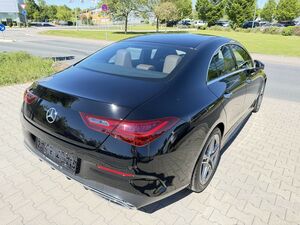 MERCEDES-BENZ CLA 180 AMG Line Aut. Navi+Leder+Led+Panorama...
