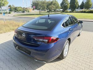 OPEL Insignia 2.0 D Business Aut. Navi+Led+Kamera+Shz...