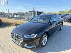 AUDI A4 40 TFSI quattro advanced Aut. Navi+Led+Shz...