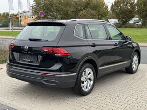 VW Tiguan Allspace 1.5 TSI Life Aut. Navi+Led+Ahk...