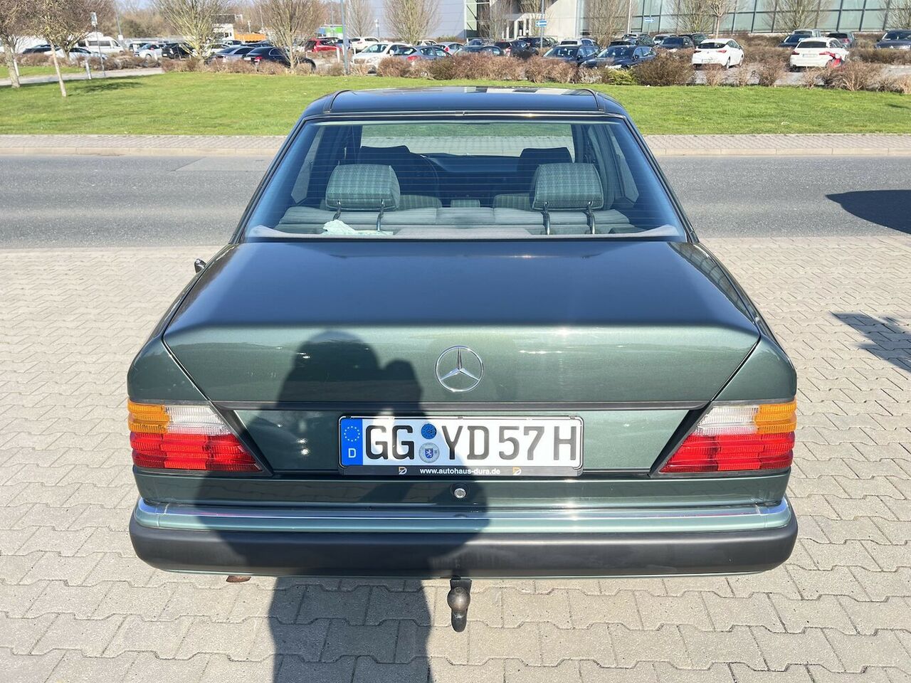 MERCEDES-BENZ 200 E Automatik * H-Kennzeichen*...
