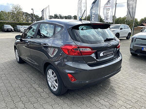 FORD Fiesta 1.1L Duratec TI-VCT 5 MT Fiesta