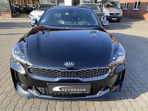 KIA STINGER 3.3T AWD AT8 GT GLASDACH AHK Klima Navi Stinger