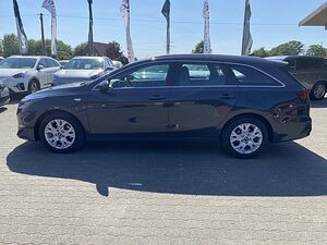 KIA CEED Sportswagon 1.5T 140 DCT7 VISION KOMFORT+ Ceed Sportswagon