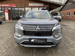 MITSUBISHI Outlander Plug-in Hybrid INTRO EDITION 2,4l Outlander