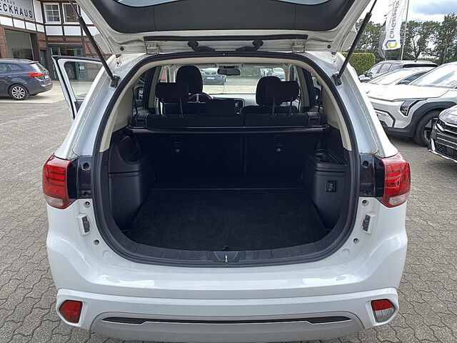 MITSUBISHI Outlander Ansicht 12 für Fahrzeugdetailseite