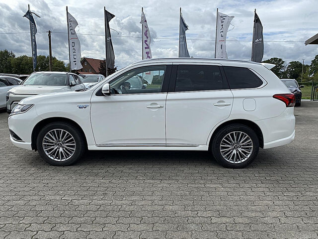 MITSUBISHI Outlander Ansicht 2 für Fahrzeugdetailseite