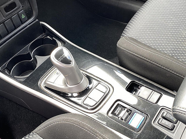 MITSUBISHI Outlander Ansicht 21 für Fahrzeugdetailseite