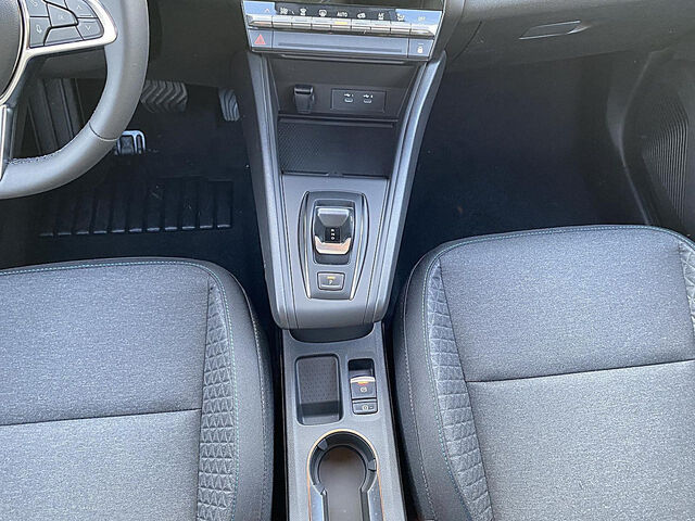 MITSUBISHI Grandis Ansicht 16 für Fahrzeugdetailseite