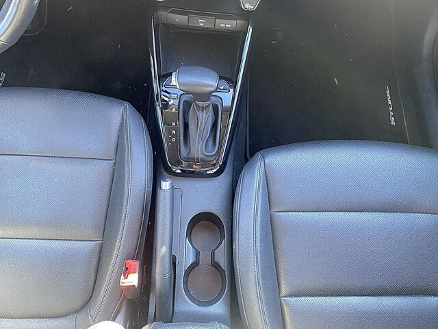 KIA Stonic Ansicht 16 für Fahrzeugdetailseite