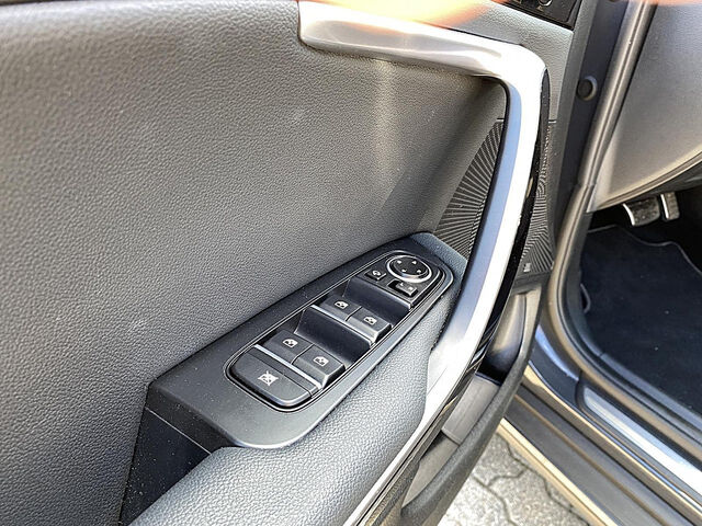 KIA XCeed Ansicht 10 für Fahrzeugdetailseite