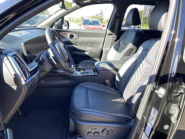 KIA Sorento Ansicht 10 für Fahrzeugdetailseite