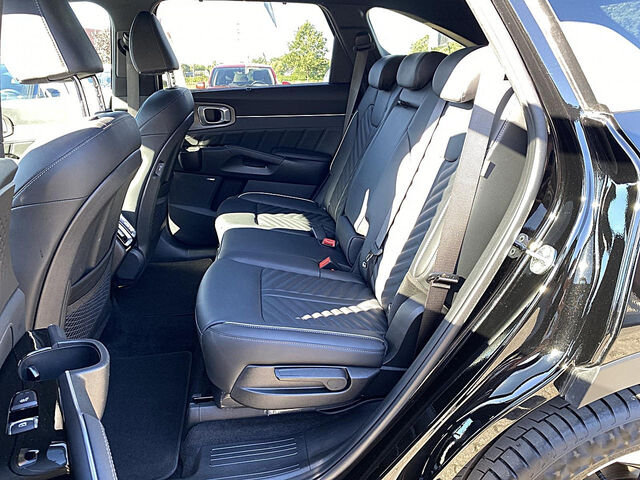KIA Sorento Ansicht 11 für Fahrzeugdetailseite