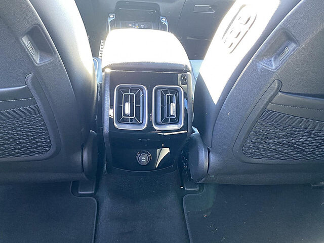 KIA Sorento Ansicht 26 für Fahrzeugdetailseite