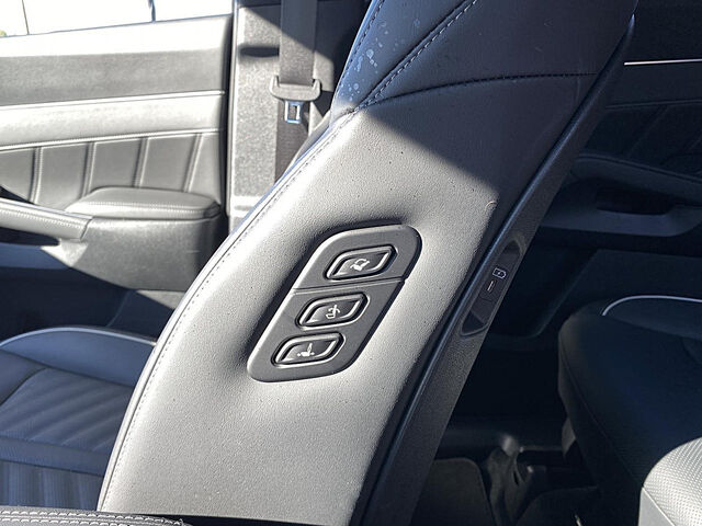 KIA Sorento Ansicht 27 für Fahrzeugdetailseite