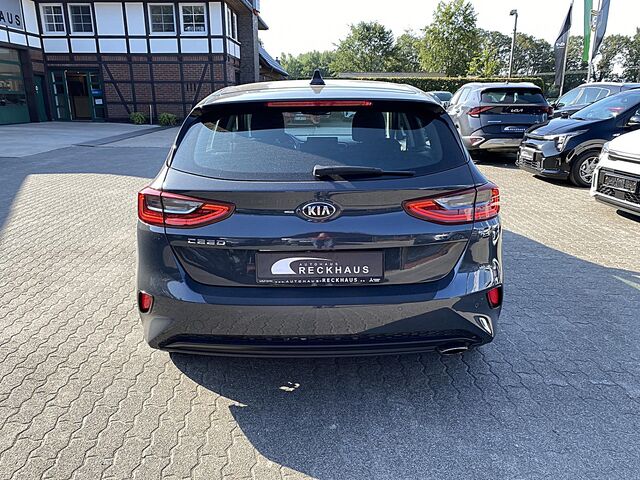 KIA CEED_5 1.4T DCT7 VISION KOMFORT NAV DAB Klima Ceed Ansicht 5 für Fahrzeugdetailseite