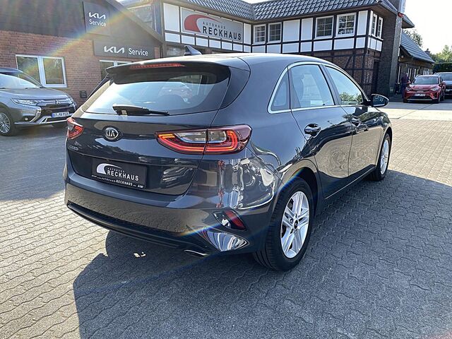 KIA CEED_5 1.4T DCT7 VISION KOMFORT NAV DAB Klima Ceed Ansicht 6 für Fahrzeugdetailseite