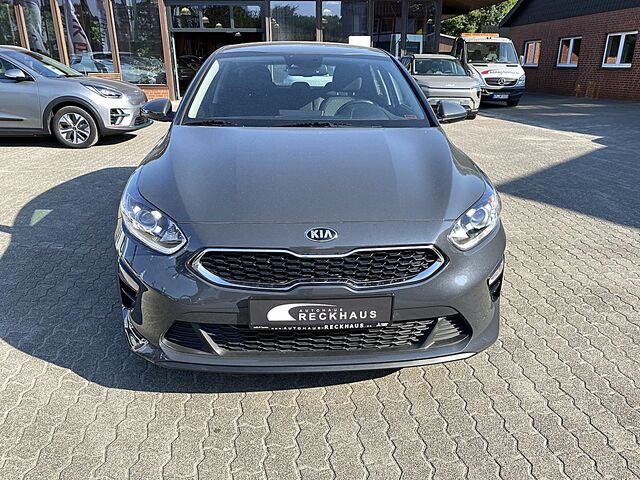 KIA CEED_5 1.4T DCT7 VISION KOMFORT NAV DAB Klima Ceed Ansicht 9 für Fahrzeugdetailseite