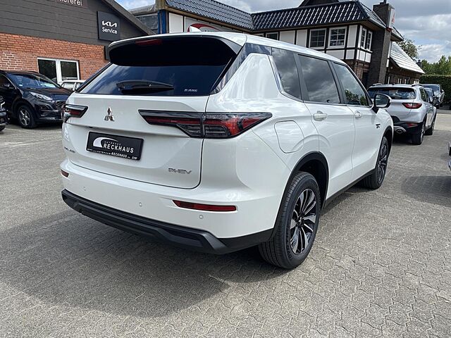 MITSUBISHI Outlander Ansicht 5 für Fahrzeugdetailseite