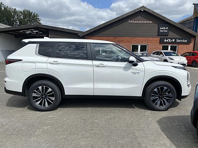 MITSUBISHI Outlander Ansicht 6 für Fahrzeugdetailseite