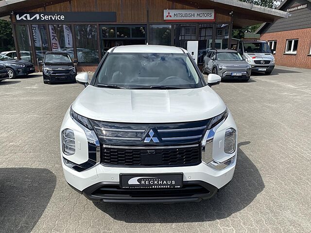 MITSUBISHI Outlander Ansicht 8 für Fahrzeugdetailseite
